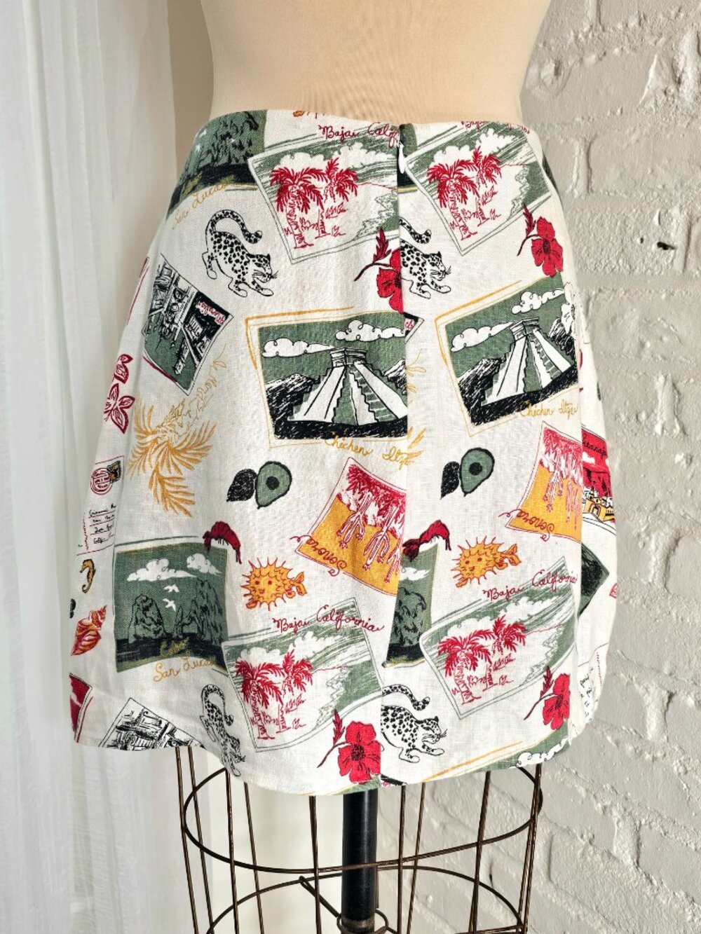 Reformation Postcards Linen Skirt Size 10 Baja California Print Mini Skirt - Picture 5 of 8